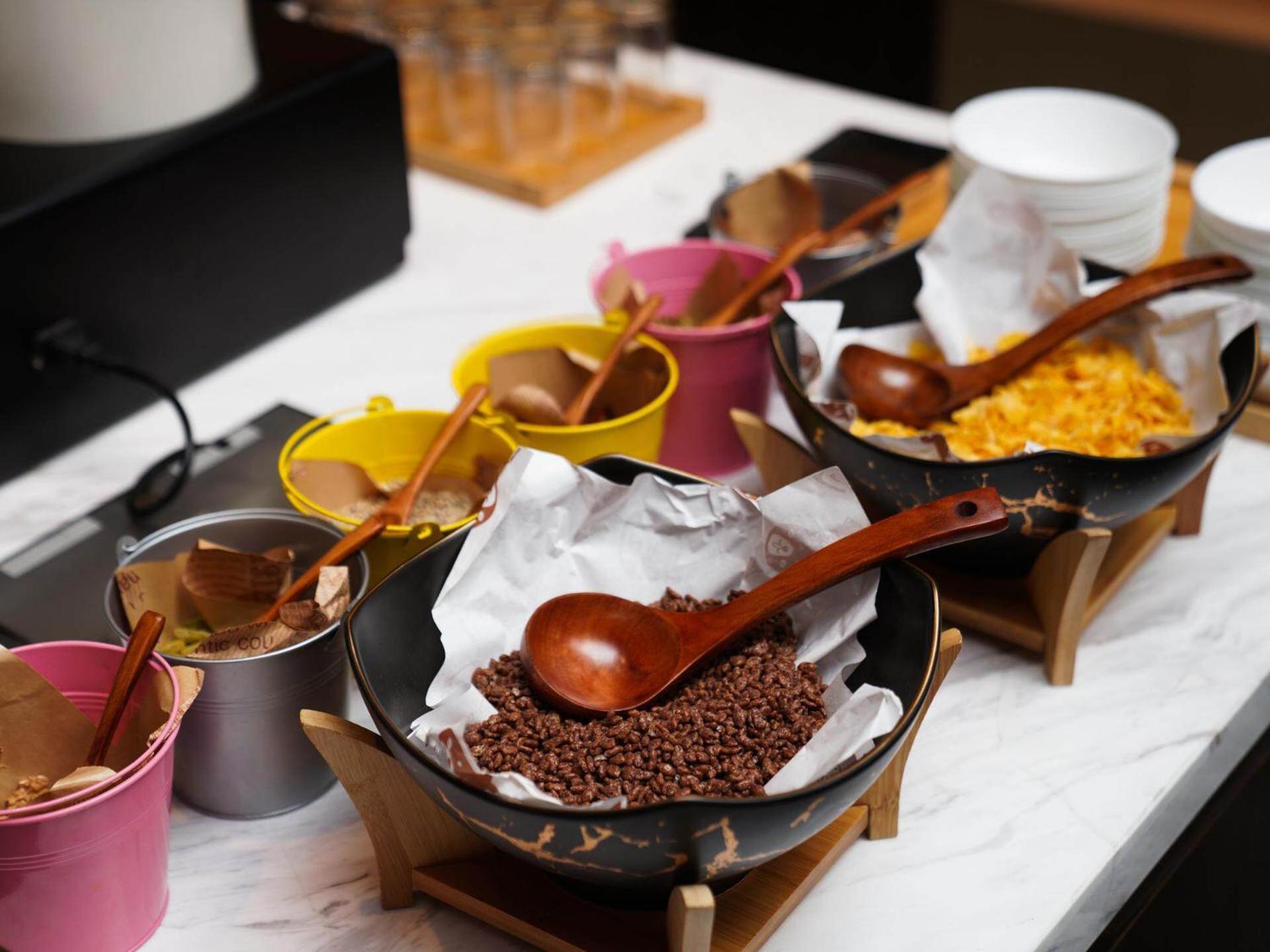Park Inn By Radisson Nanchong Yilong Star City Plaza Luaran gambar